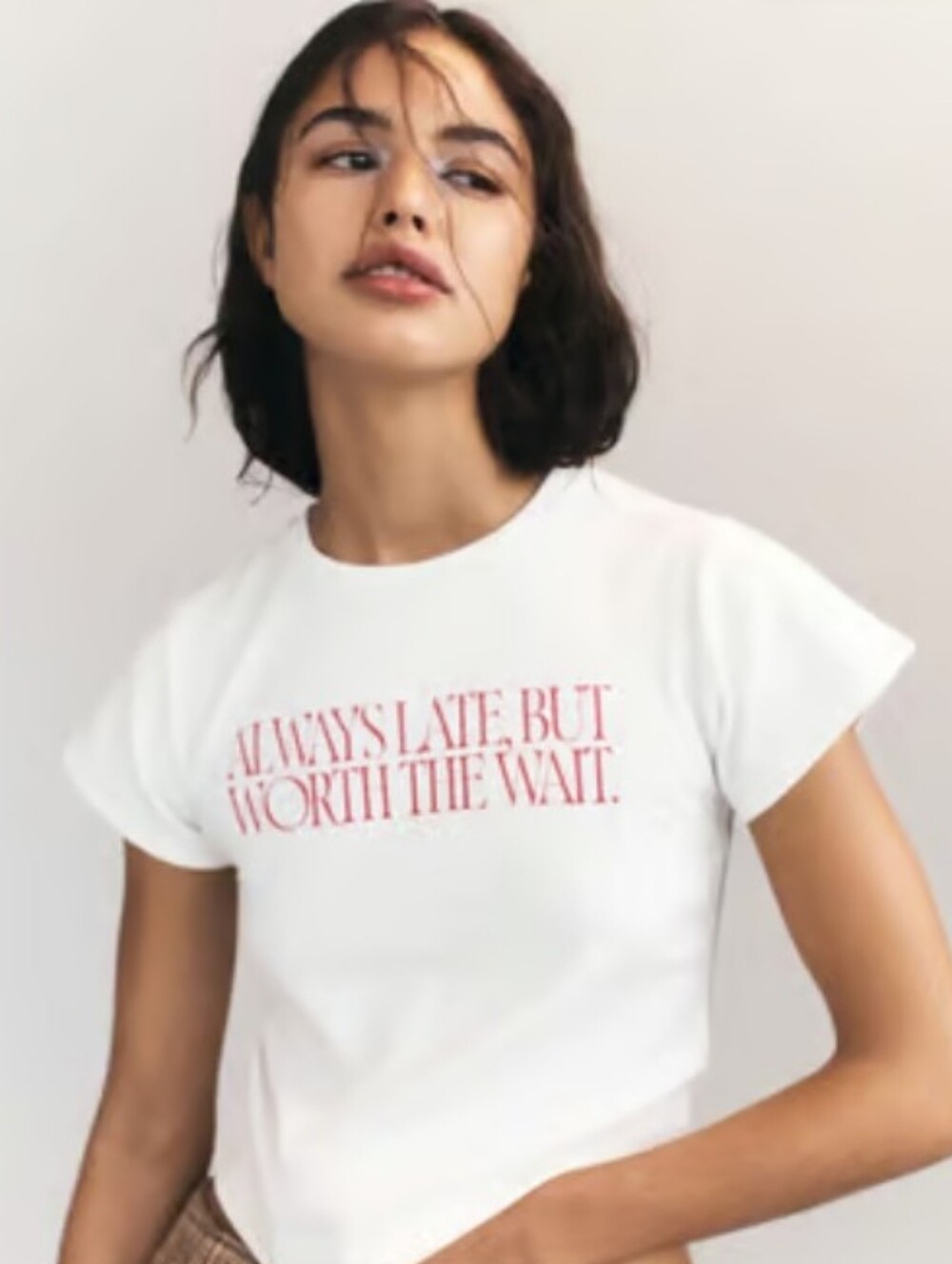 With Jean White Short Sleeve Tee with Pink-Red Slogan